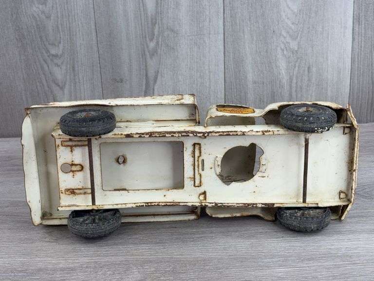 Buddy L Electric Emergency Unit Truck, 14 1/2”, Missing Parts