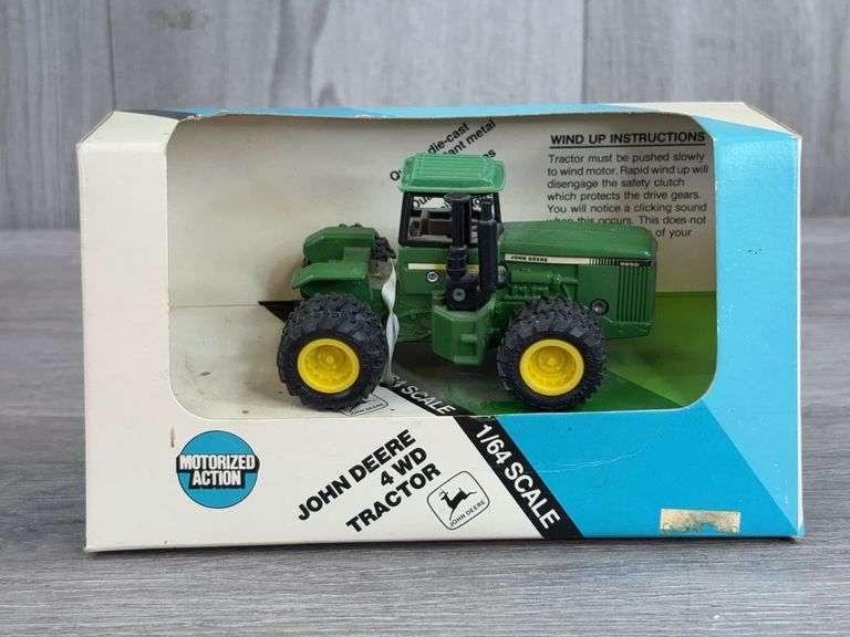 John Deere 8850 4WD Duals, 1/64, Ertl