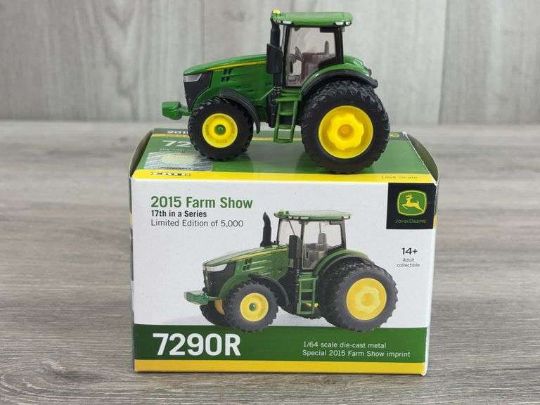John Deere 7290R MFD Duals, 1/64, 2015 Farm Show