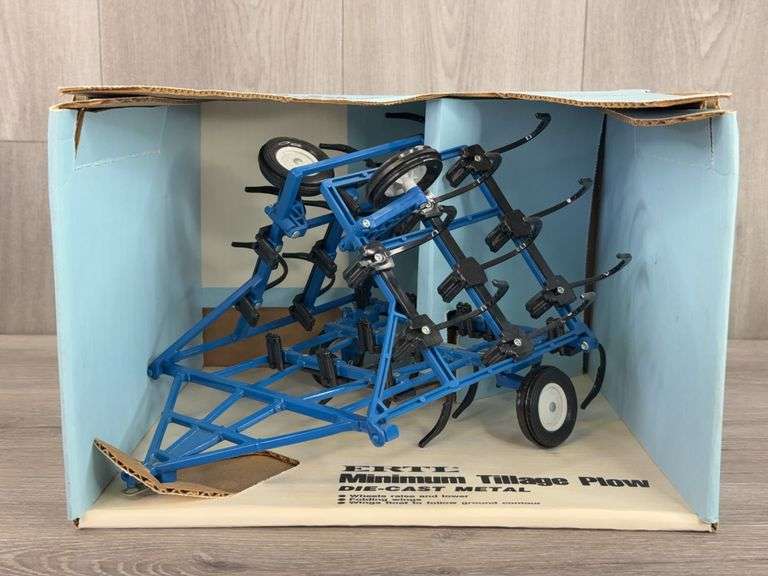 Ford Minimum Tillage Plow, 1/16, Ertl