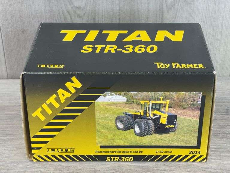 Titan STR-360 4WD Duals, 1/32, 2014, Toy Farmer, Ertl