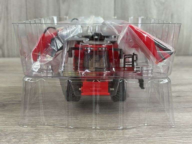 Case IH 9120 Axial-Flow Tracked Combine, 1/64, 2009 Farm Show