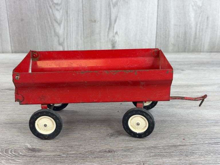 International Flare Box Wagon, 1/16, Ertl