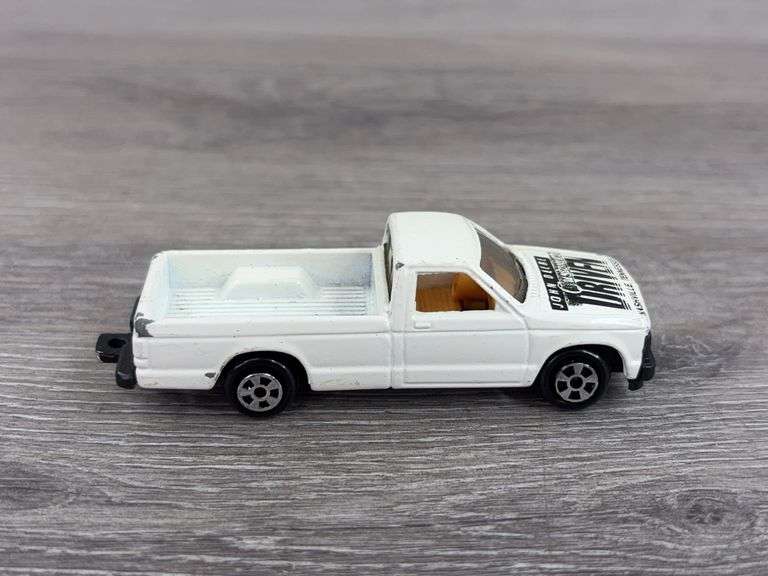 Deutz-Allis WF 8070’s, Case International 3294 MFD, 1/64