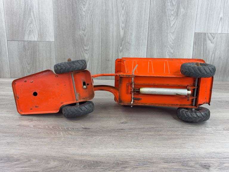 Nylint Toys Hydraulic Earth Mover, 23” Long