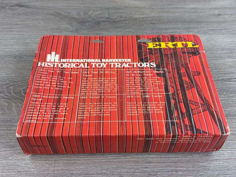 International Harvester Historical Toy Tractors, 1/64, Ertl