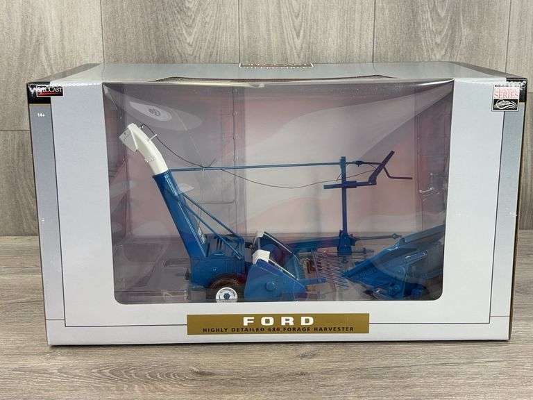Ford 680 Forage Harvester, 1/16, SpecCast, Classic Series
