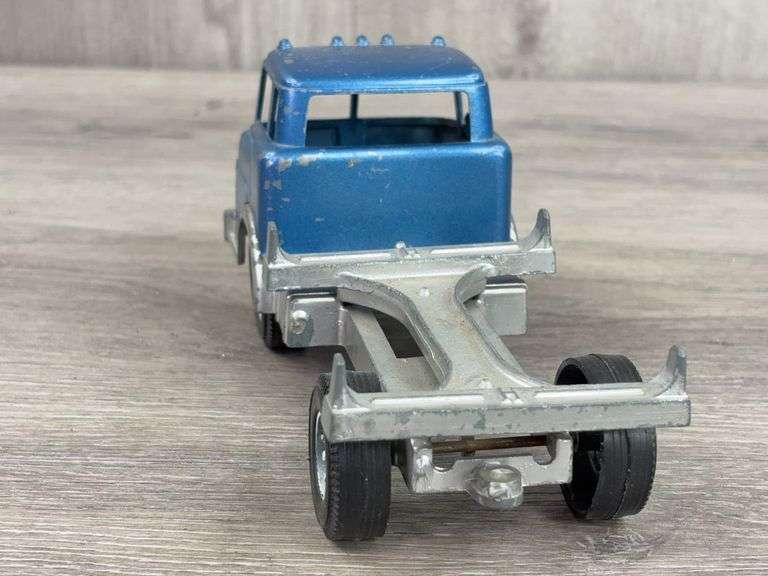 Hubley Log Truck, 7”