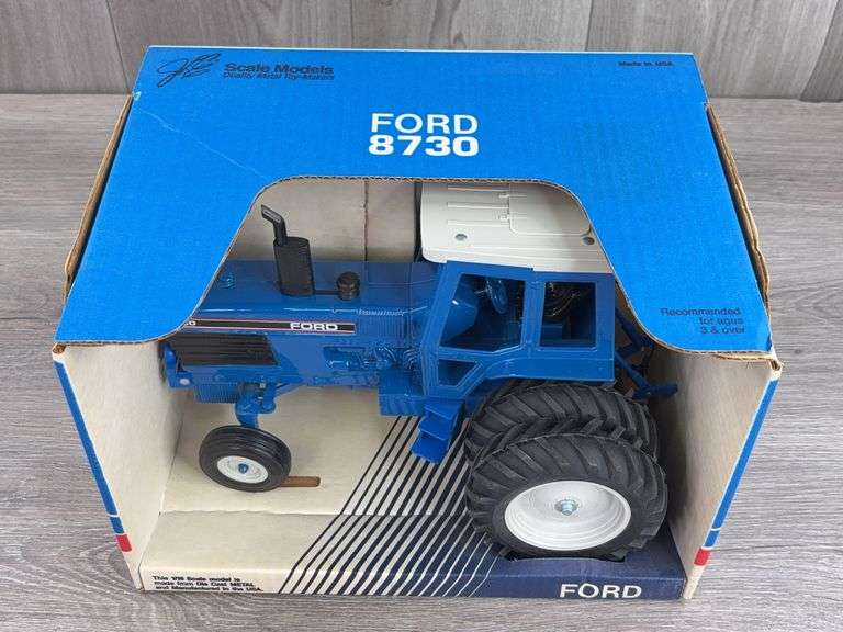 Ford 8730 WF Duals, 1/16, Scale Models, 3 PT.