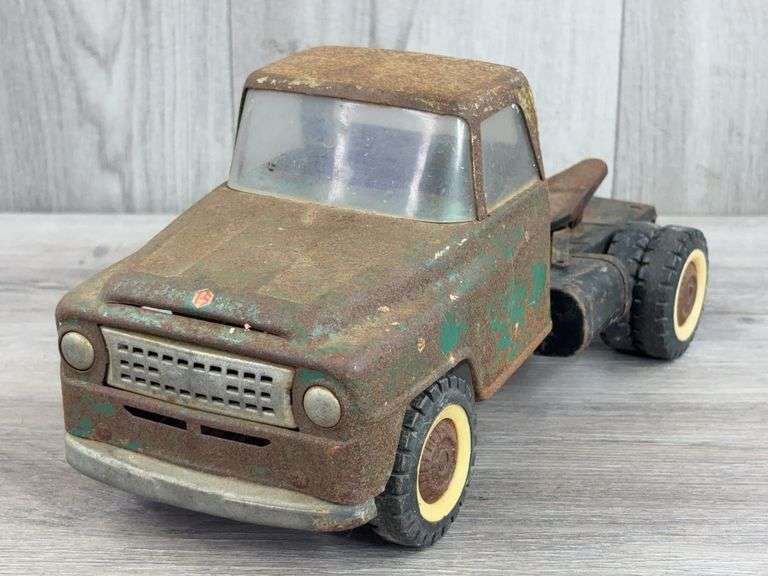 Tru-Scale Dually Truck, 11 1/2”