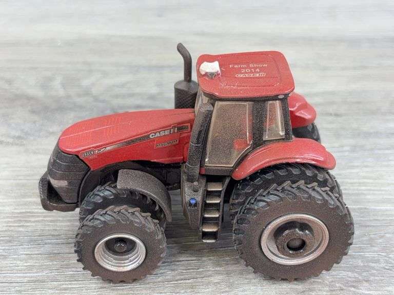 Case IH Magnum 380 Duals, Dusty, 1/64, 2014 Farm Show