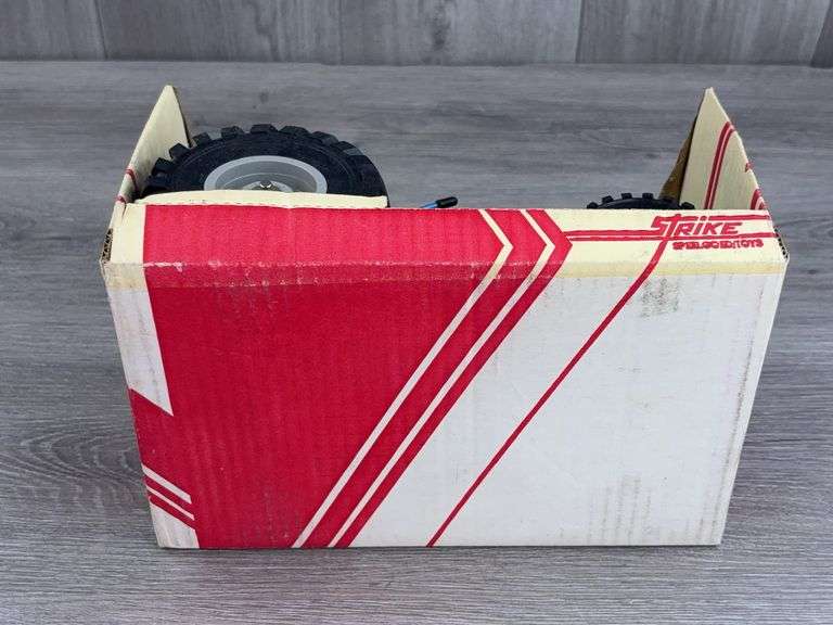 Ford 6600 MFD, 1/12, Strike Speelgoed/Toys