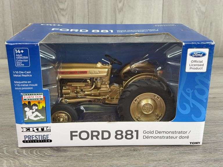 Ford 881 WF Gold Demonstrator, 1/16, Prestige Collection