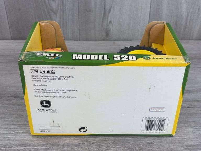 John Deere 520 WF, 1/16 & 1/64, Ertl Britains