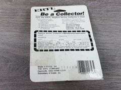 2 International 2400 Round Balers, 1/64, Die-Cast Implements