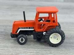 Deutz-Allis WF 8070’s, Case International 3294 MFD, 1/64