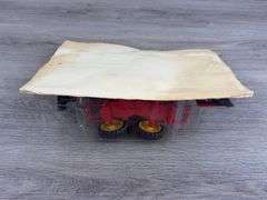 Versatile 256/276 4WD W/Accessories, 1/32, Scale Models