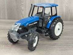 New Holland 8260 MFD, 1/16, 1997 NFTS, Toy Farmer