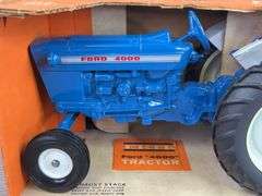 Ford 4000 WF, 1/12, Ertl, #805, Missing Exhaust Stack