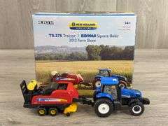 New Holland T8.275 & BB9060 Square Baler, 1/64