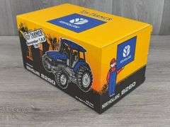 New Holland 8260 MFD, 1/16, 1997 NFTS, Toy Farmer