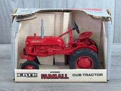 IH McCormick Farmall Cub WF, 1/16, 1989 1st Edition