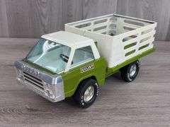 W.T. Grants 19 Piece Farm Set, No. 6850, Nylint