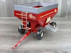 E-Z Trail Model 500 Gravity Wagon, 1/16, Limited Edition