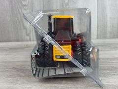 Versatile 836 Designation 6 4WD Duals, 1/32, Scale Models