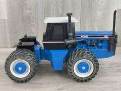 Ford 846 Versatile 4WD Duals, 1/16, Scale Models