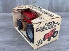 International 3088 Row Crop, 1/16, Ertl