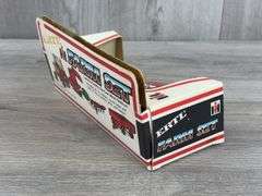 International 5088 WF Farm Set, 1/64, Ertl