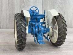 Ford 4000 WF, 1/12, Ertl, 3 PT., Missing Muffler