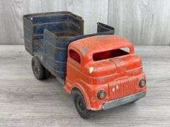Structo Toys Wind Up Truck, 13”