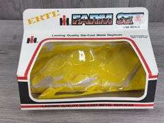 Empty Ertl Tractor & Farm Set Boxes, 1/64, 1982 Ertl Replicas Booklet