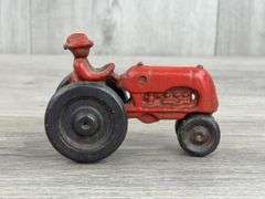 Arcade Tractor W/Driver, 3 3/4”