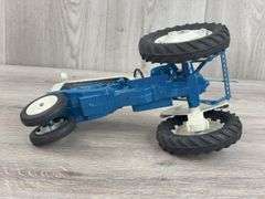 Ford 4000 NF, 1/12, Hubley, 3 PT.