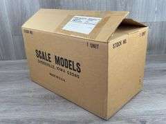 Ford 846 Versatile 4WD Duals, 1/16, Scale Models