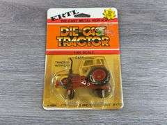 2 Case 2590 WF & 1 Agri King, 1/64, Ertl