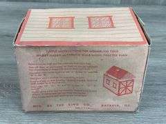 Massey Harris 44 NF W/Driver, Box Is Barn, 1/16, King