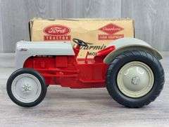 Ford 8N WF Motorized, 1/12, Aluminum Model Toys, Inc.