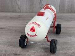 Anhydrous Ammonia Tank, 1/16, Toy Farmer