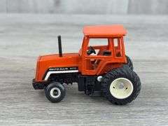 Deutz-Allis WF 8070’s, Case International 3294 MFD, 1/64