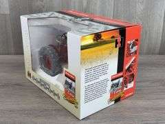 IH McCormick Farmall 450 NF, 1/16, #305/4000, SpecCast