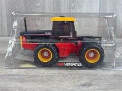 Versatile 836 Designation 6 4WD Duals, 1/32, Scale Models