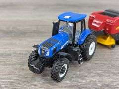 New Holland T8.275 & BB9060 Square Baler, 1/64