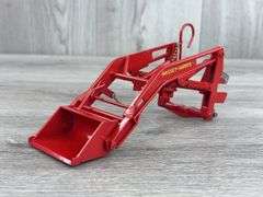 Massey Harris Tractor Loader, 1/20, Reuhl, Original Box