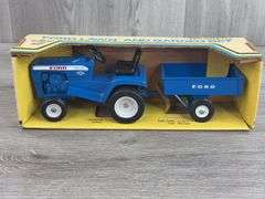 Ford LGT 145 Lawn & Garden Set, 1/12, Ertl, Stock #814