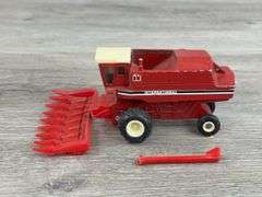 John Deere Turbo & International Combines, 1/64, Ertl