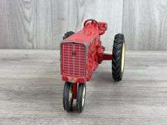 International NF, 1/16, Ertl